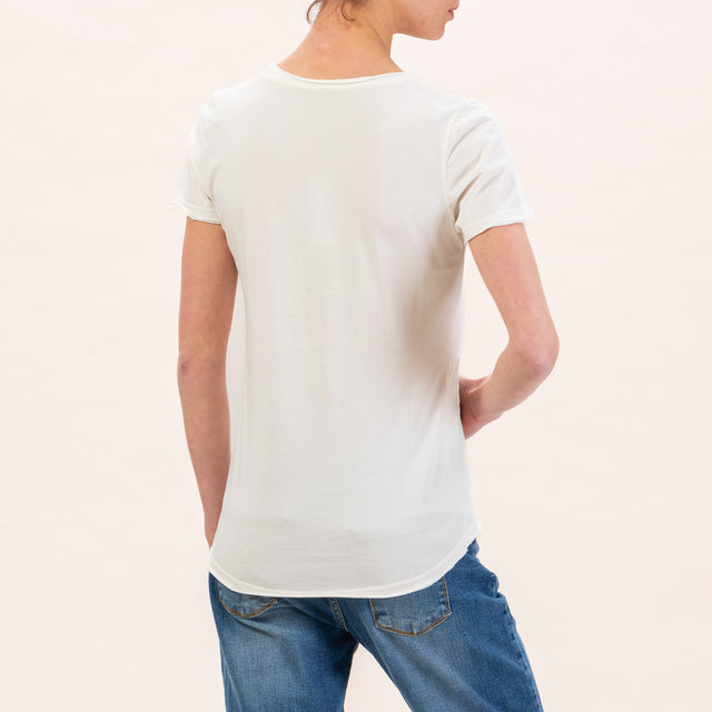 Zeroassoluto-Camiseta slim fit escotada y sin rematar - butter