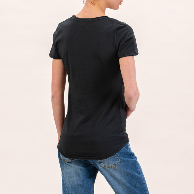 Zeroassoluto-Camiseta slim fit de corte bajo y sin rematar - negro