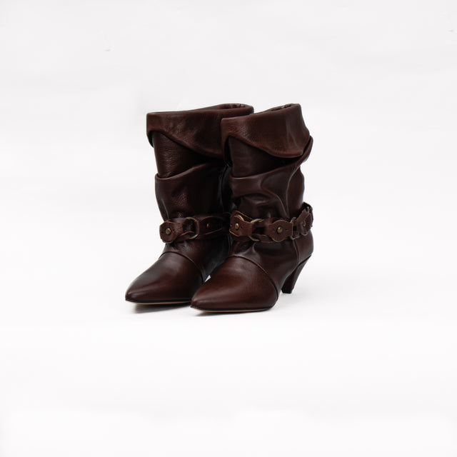 Divine follie-Pyramid heel boot with pleats - dark brown