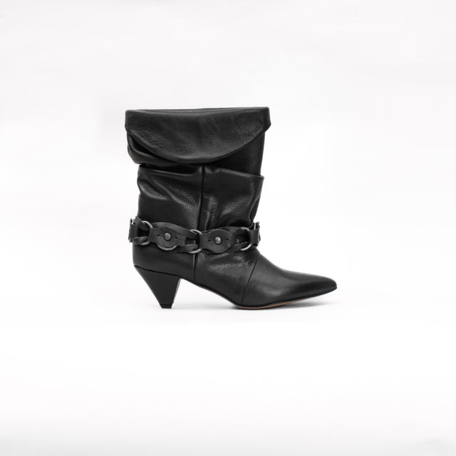 Divine follie-Pyramid heel boot with pleats - black