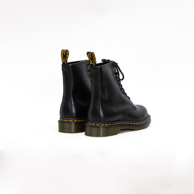 Dr. Martens-Stivale stringati 1460 in pelle smooth - black