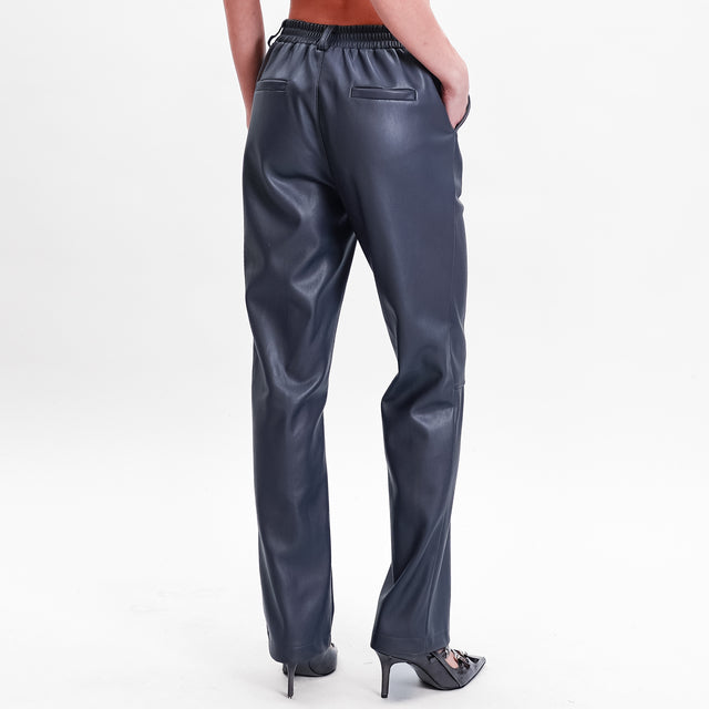 Tensione in-Pantalone similpelle elastico dietro - grey