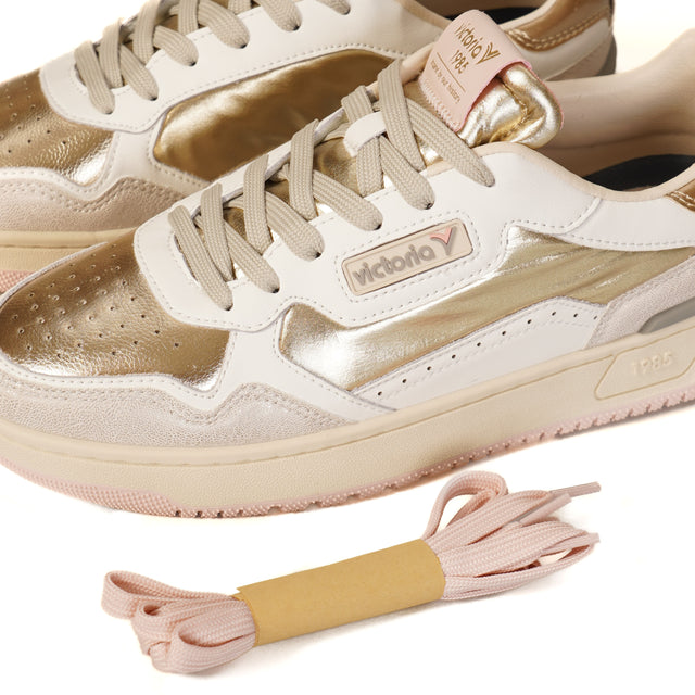 Victoria-Sneakers con dettagli laminati - oro