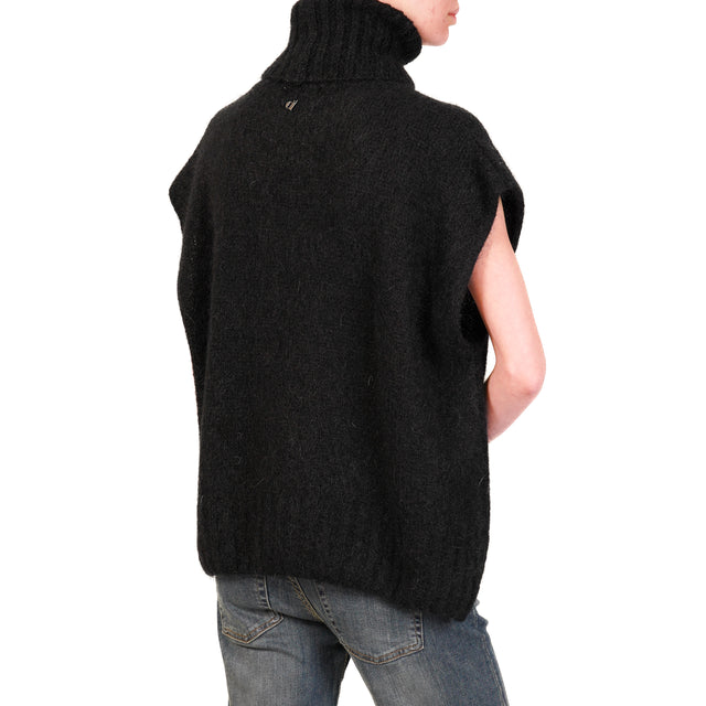 Dixie-Maglia mohair collo alto smanicata - nero