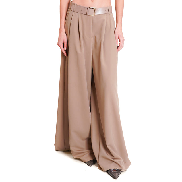 Imperial-Pantalone palazzo con pinces - cammello