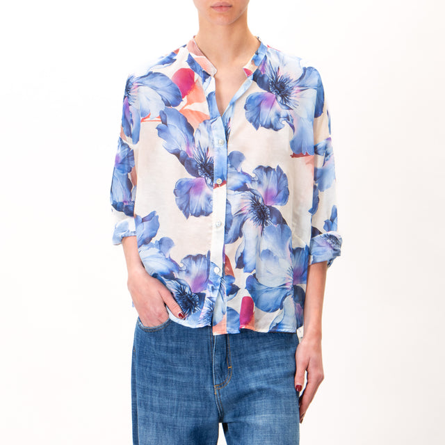 Camisa Zeroassoluto-CATY con estampado de muselina de mezcla de seda - mantequilla floral/azul claro/melocotón