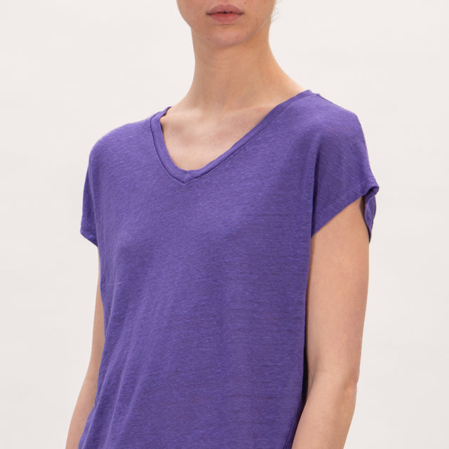 Zeroassoluto - Camiseta de lino con cuello de pico - violeta