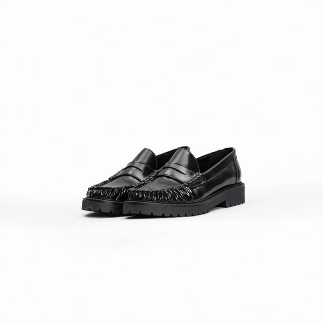 Ovye'-Brushed Leather Moccasin - black