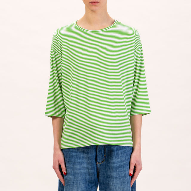 Zeroassoluto-Camiseta de punto a rayas con mangas 3/4 - leche/verde
