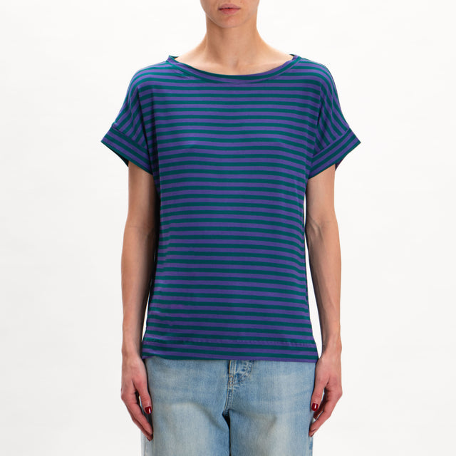 Zeroassoluto-Camiseta de punto cuadrado a rayas - verde/púrpura