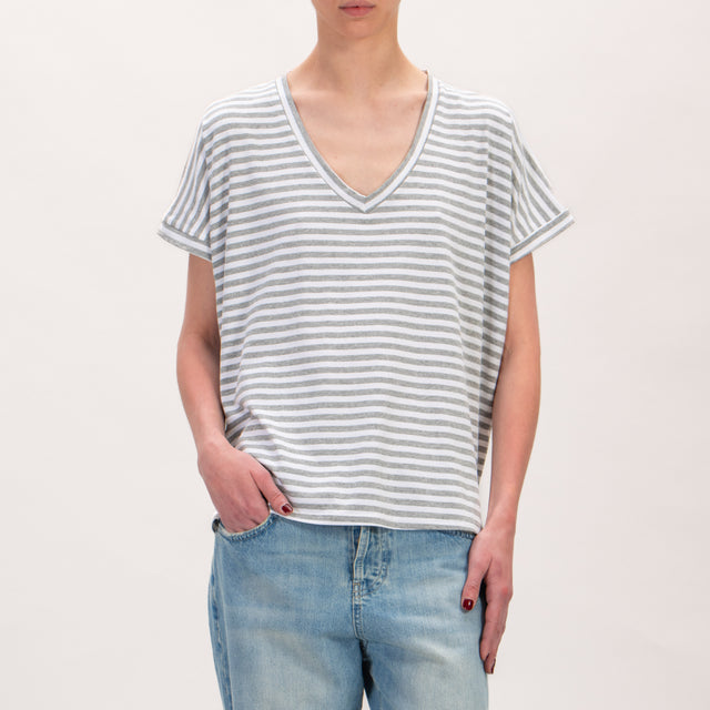 Zeroassoluto Camiseta de punto a rayas con cuello de pico - milk/melange grey