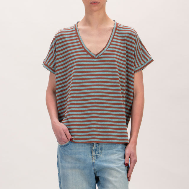 Zeroassoluto Camiseta de punto a rayas con cuello de pico - sage/tobacco
