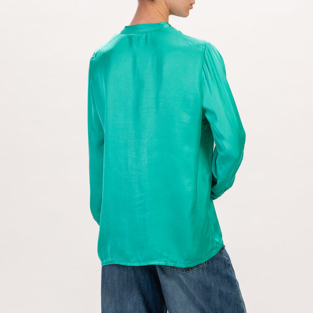 Camisa con cuello mao Zeroassoluto-LEA de raso - zafiro