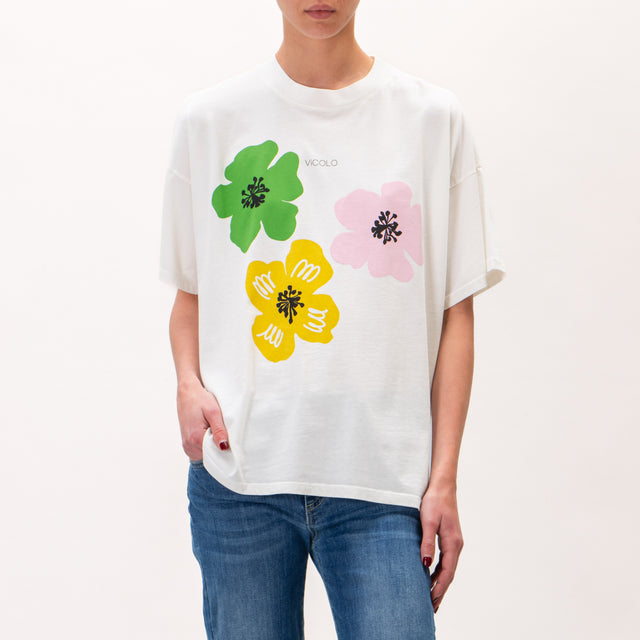 Vicolo-Camiseta flores - leche
