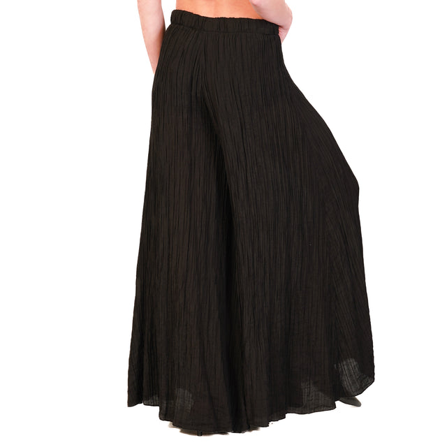 Souvenir-Pantalone wide leg tessuto goffrato - nero