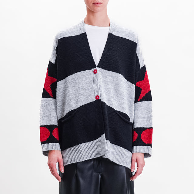 Tensione in-Cardigan over righe "1946" misto lana - grigio/nero/rosso