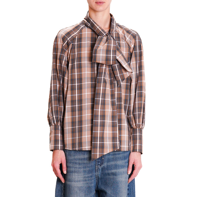 Tensione in-Camicia quadri - nude/cuoio/latte