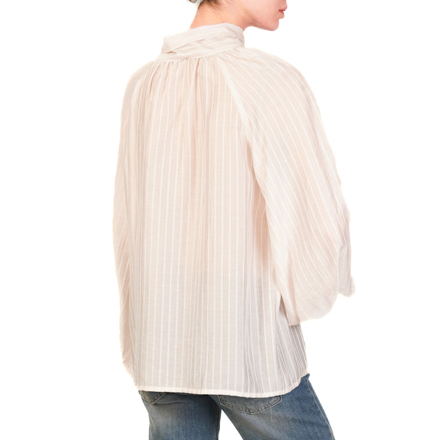 Tensione in-Blusa mussola gessata con fiocco - beige