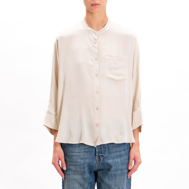 Tensione in-Camicia collo coreana in satin con taschino - sand