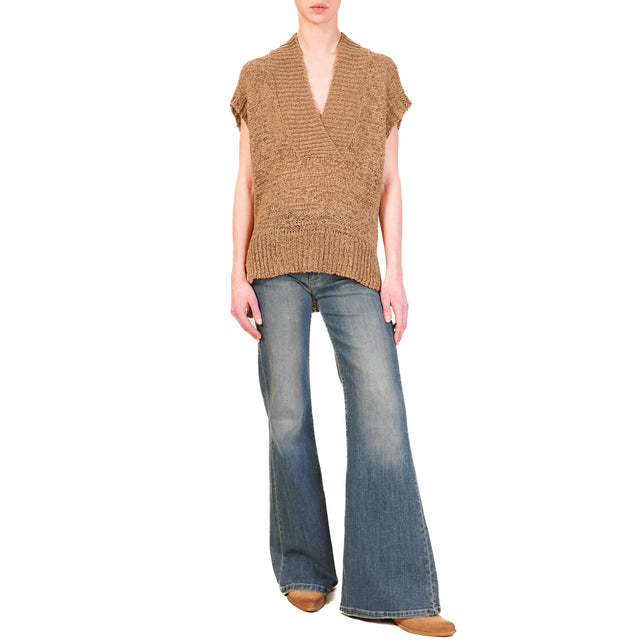 Tensione in-Gilet scollo v traforato - caramel