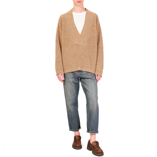 Tensione in-Maglia scollo v misto alpaca - camel