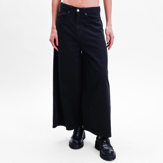 Tensione in- Pantalone wide leg in cotone drill - nero