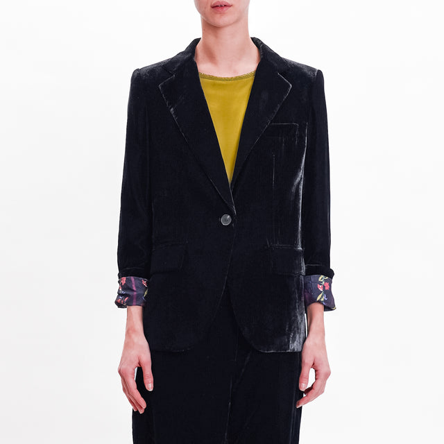 Wu'side-1 Button Velvet Jacket - Black