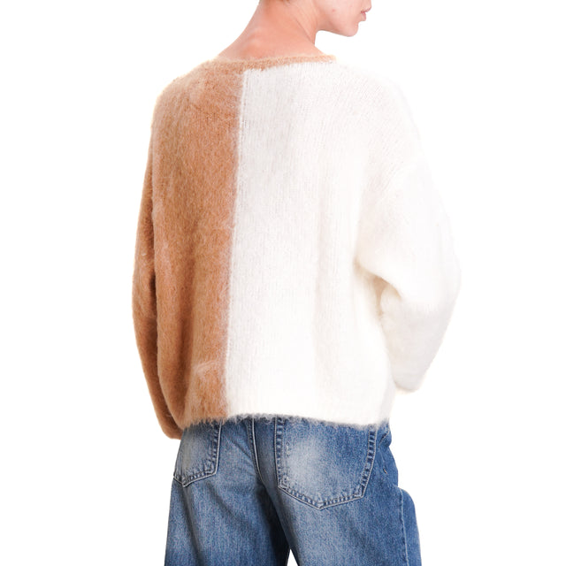 Zeroassoluto-Maglia mohair girocollo bicolore - cammello/panna