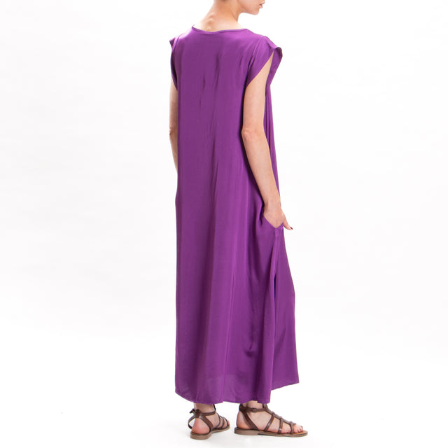Vestido Tension de satén con cuello de pico - violeta