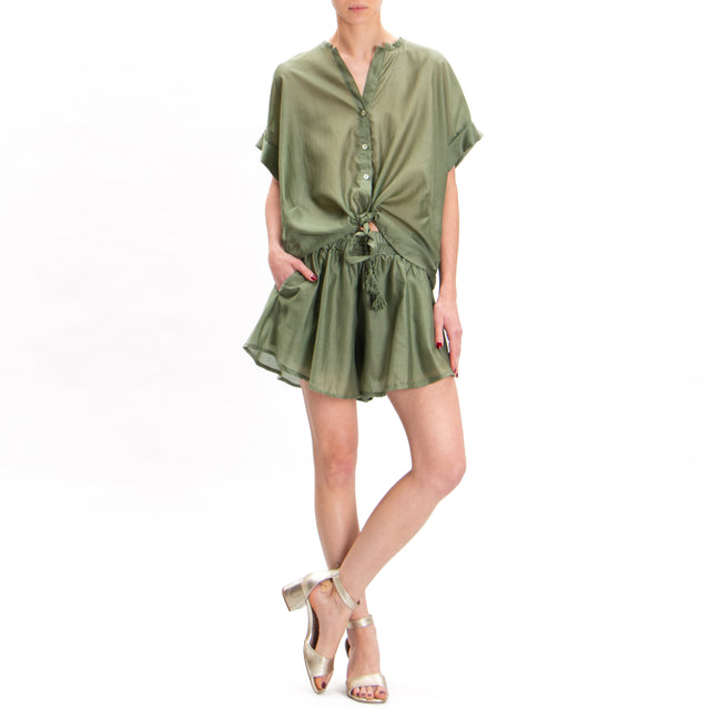 Tensione in- Shorts mussola con coulisse - militare