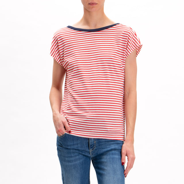 Souvenir-Camiseta de rayas con cuello en V en la espalda - azul/butter/rojo