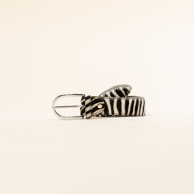 Zeroassoluto-Zebra cinturón pony - crema/negro